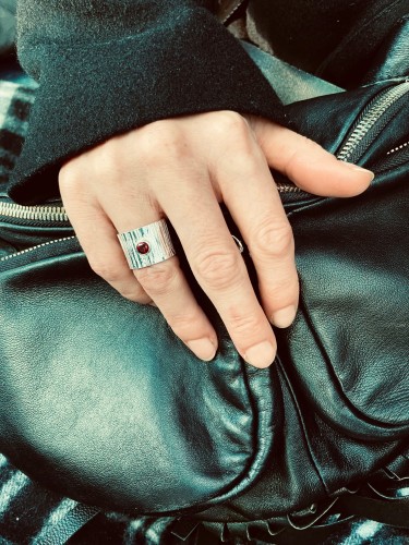 ANJAR-srebro-pierścionek-Kora-cyrkonia