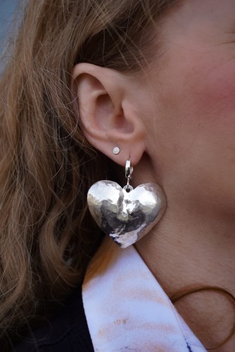 Srebrne kolczyki duże, szczotkowane serce