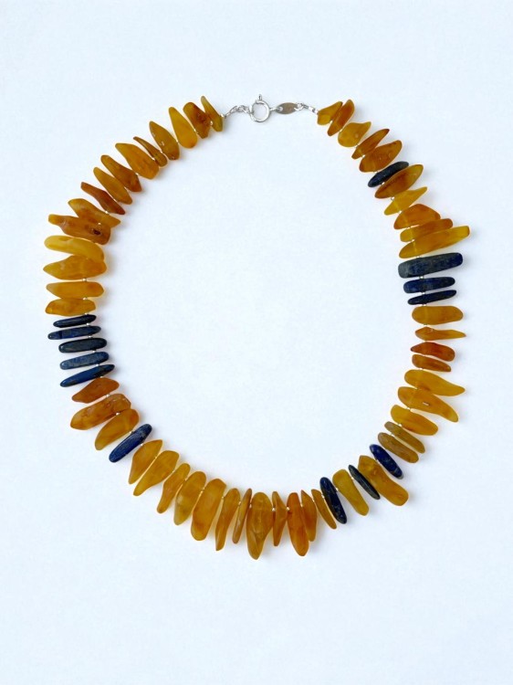 Naszyjnik z bursztynu i lapis lazuli