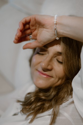 Bransoletka z Pereł ze Srebrnym Zapięciem Żuraw – Kolekcja Żurawie | ANJAR