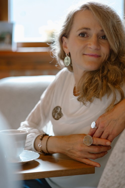 Elegancka broszka ażurowa Żurawie ze srebra | Biżuteria ANJAR