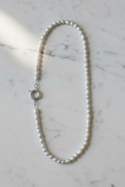 Klasyczny naszyjnik perły 6–7 mm | Zawieszki Żurawie/Dama–Król